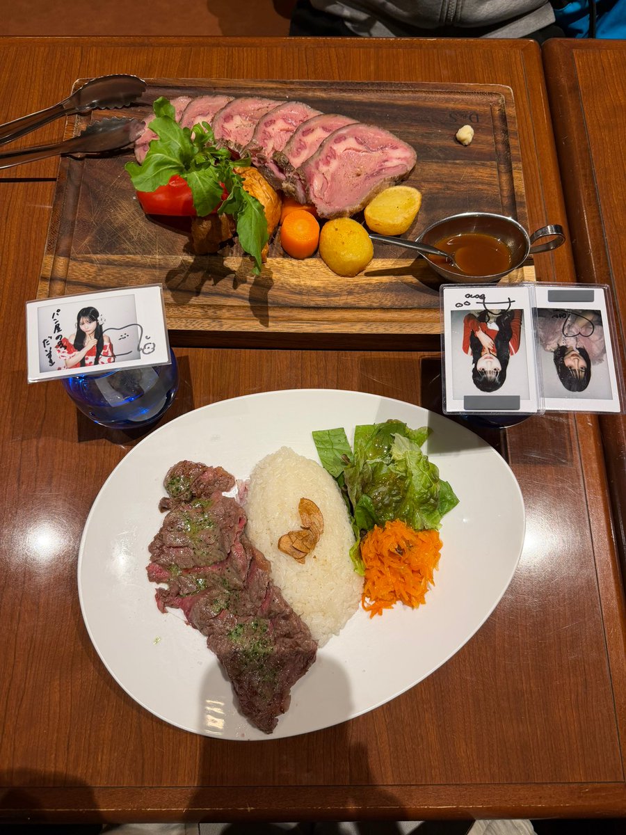 チェキとトレカで お肉美味しかった🥺