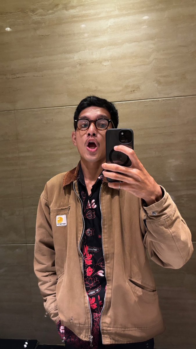 Semoga hari mu senin terus