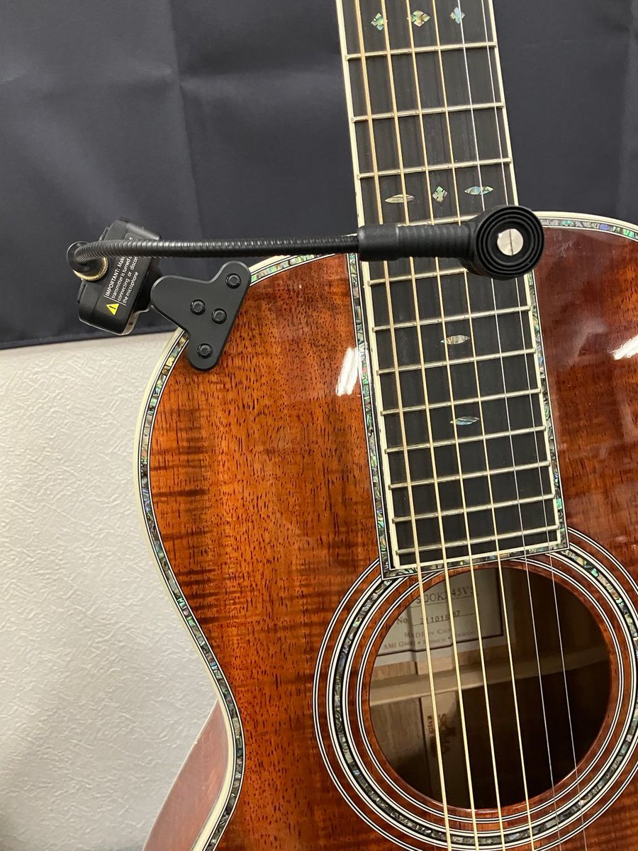 【 #Xvive 製品紹介】
U8...アコースティックギター用のワイヤレスシステム🎤

軽量・コンパクトで持ち運びやすく、グースネックマイクは可動式、楽器の音色を最もよく狙えるマイクポジションに調整可能です。 

pearl-music.co.jp/xvive/product-…