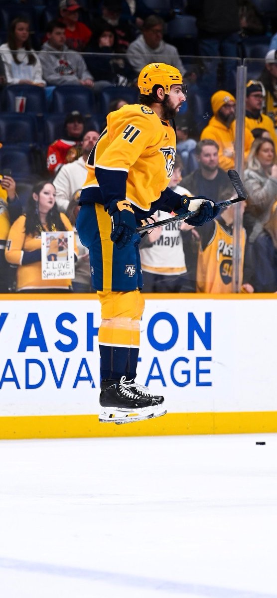 Stupid_Seal_'s tweet image. New genre of Preds photos
