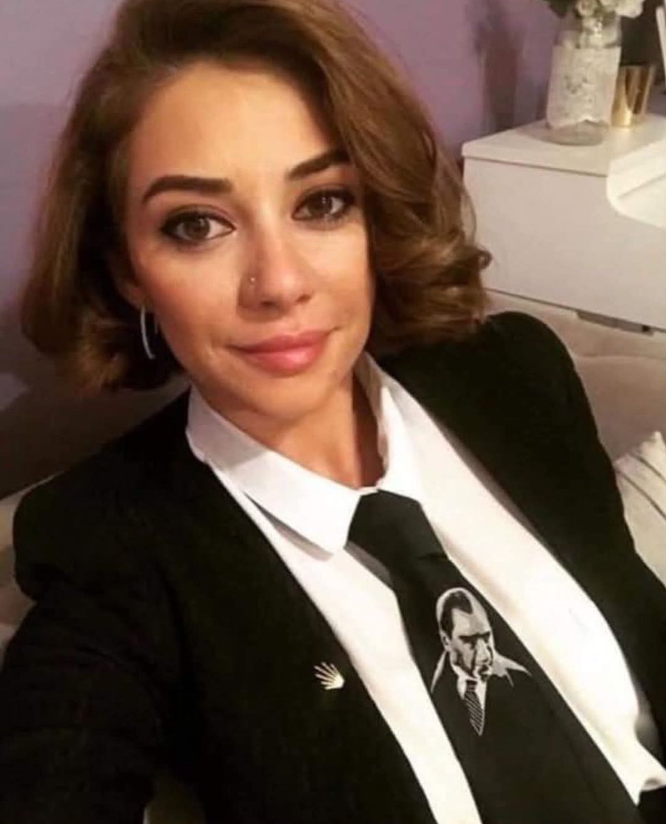 m_a__s_1453's tweet image. Neden Atatürkcülerin çoğu yabancı ? 
Bu araplaşmayacağız diyen'de 
Türk adı taşıyan bir  iranlı?