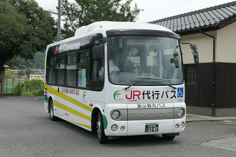 Ran様お取り置き 12月17日まで ニトリ（NITORI） 回転式スタンドミラー ハンガーラック付き2P(MBR) 鏡