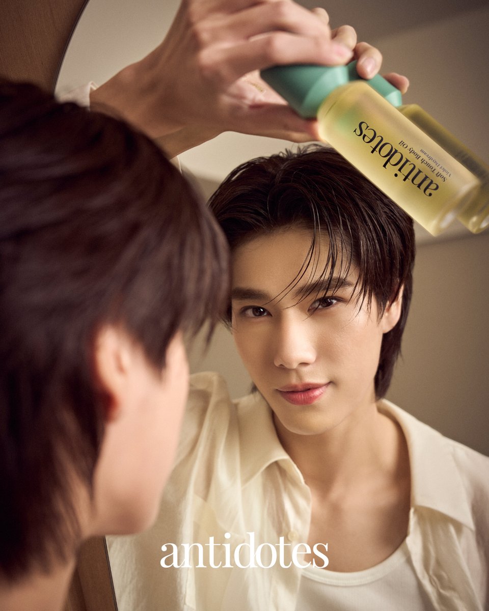 GMMTV's tweet image. ขอแสดงความยินดีกับ "ภูวินทร์ ตั้งศักดิ์ยืน" Brand Ambassador คนแรกของแบรนด์ Antidotes ฝากแฟน ๆ ติดตามกันด้วยนะคะ

#AntidotesxPhuwin 
#AntidotesBrandAmbassador
#Phuwintang 
#Antidotes
#GMMTV