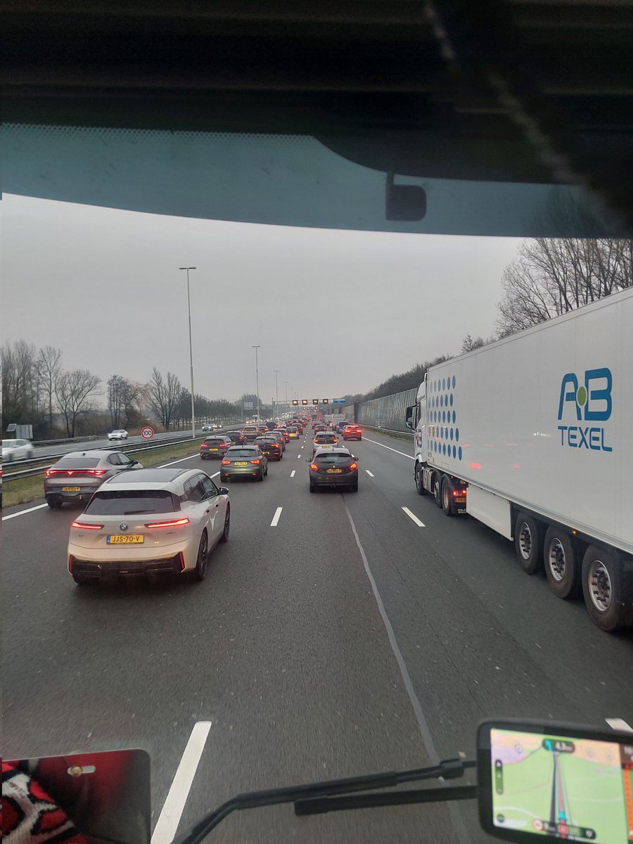 Je zou haast denken dat veel mensen te laat op hun werk zijn 🫣