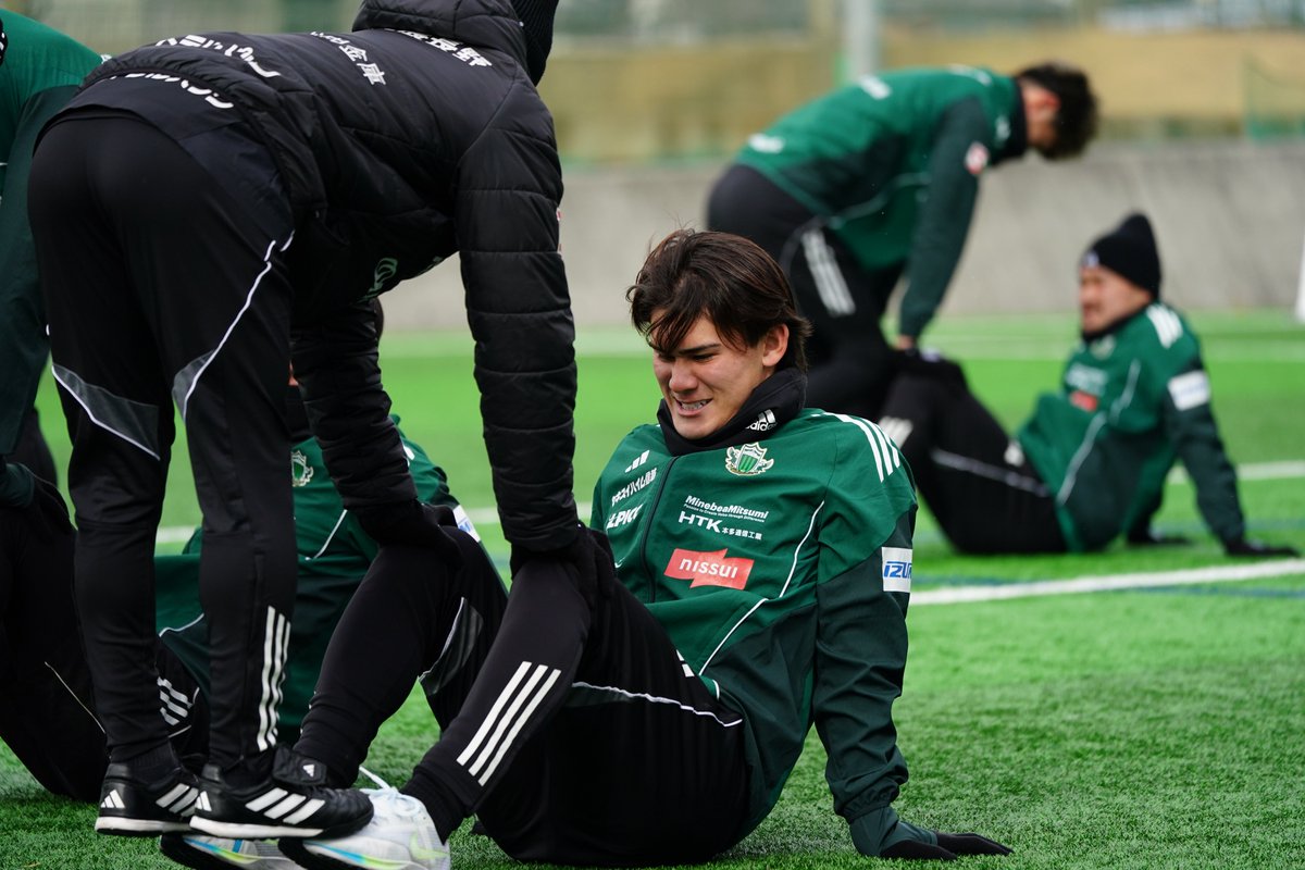 1.13 トレーニング】 TRAINING⚽️ 声を掛け合い、全員で盛り上げ