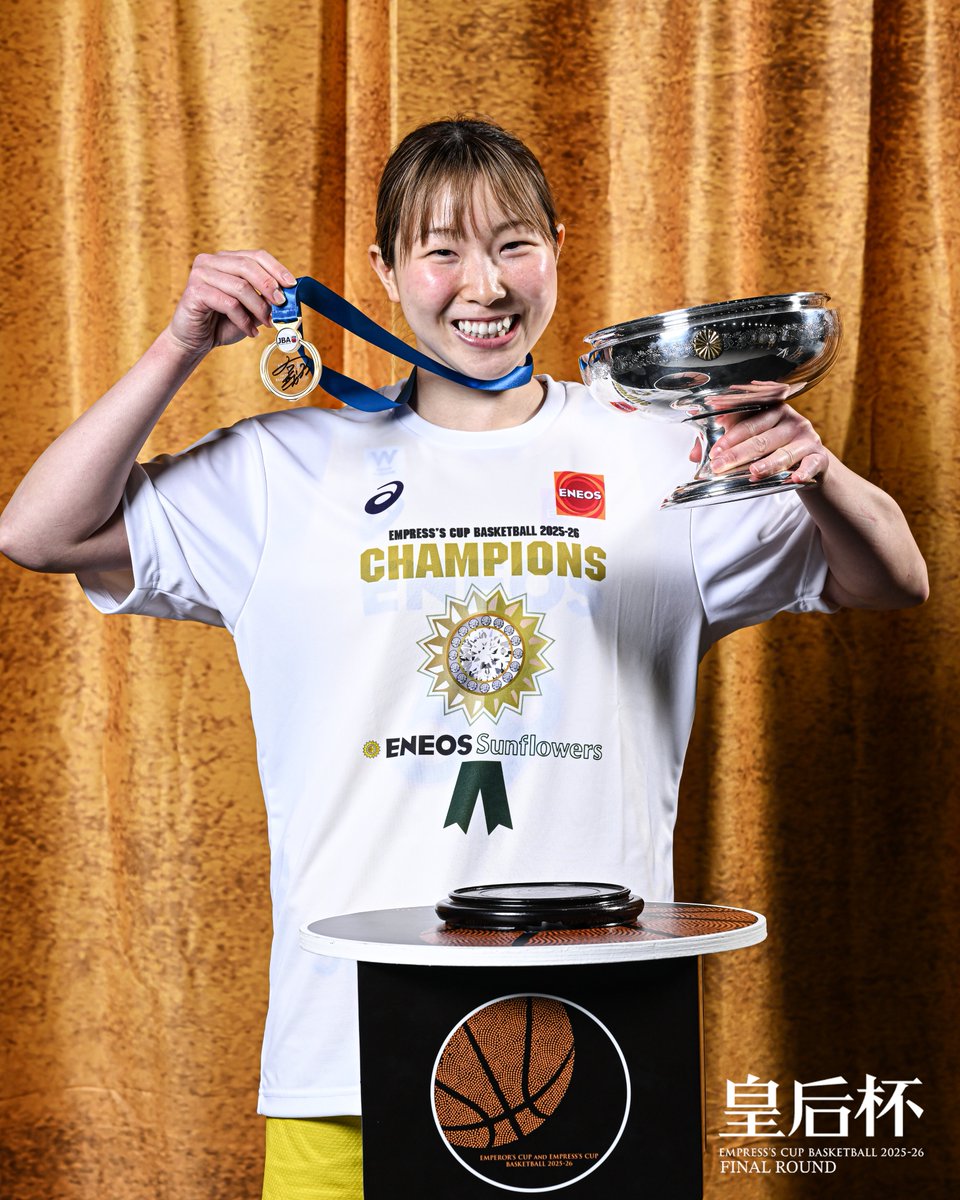 2021-22 バスケットボール サイン入りTシャツ　ENEOSサンフラワーズ ENEOSサンフラワーズ