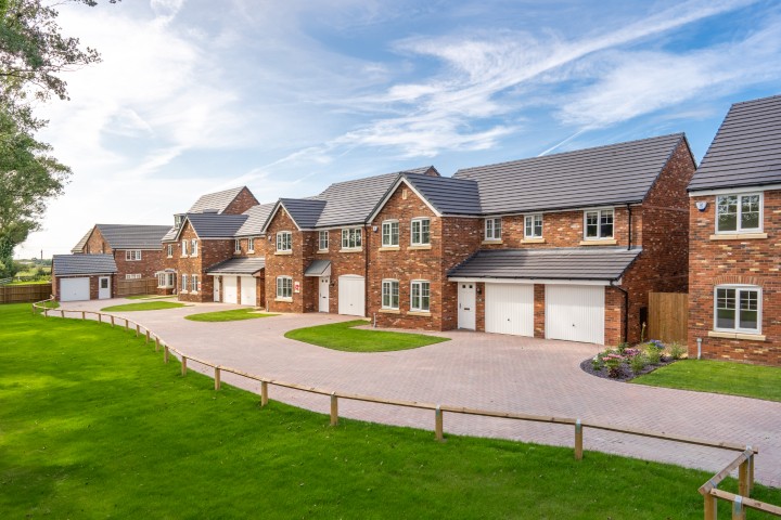 Sharesify's tweet image. Housebuilder Persimmon #PSN has raised its profit guidance for 2025 after new home completions came in ahead of expectations.

sharesify.com/persimmon-rais…