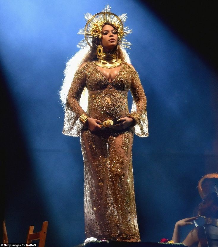 blueknowls's tweet image. Yall just come on here to lie huh