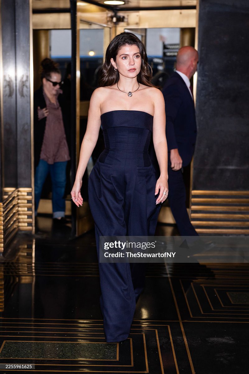emilybadernews's tweet image. 📸 Emily Bader spotted in NYC yesterday 

via getty images