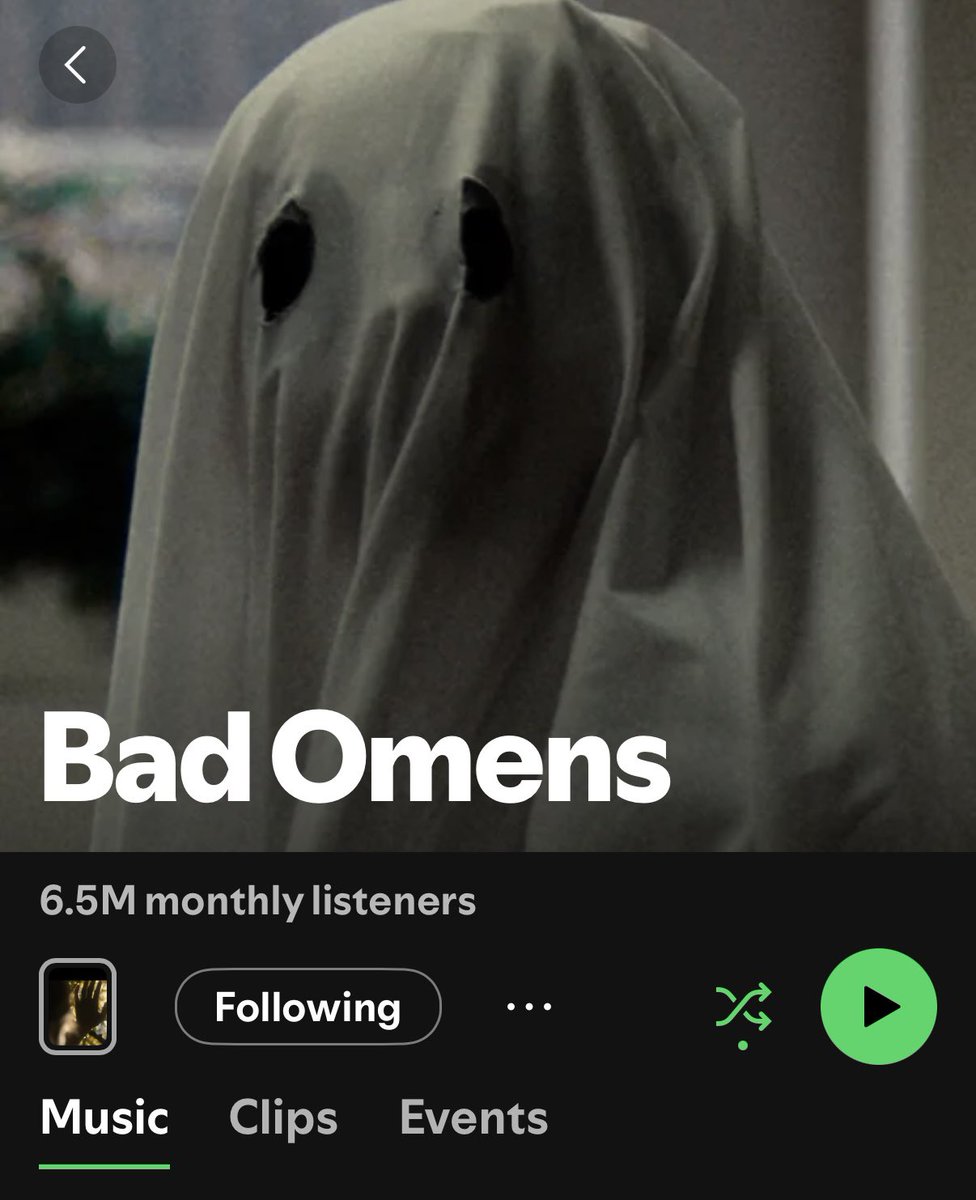 _Dragonwings's tweet image. I just noticed that Bad Omens currently has more monthly listeners than Sleep Token. Prior to August, BO had 5.4M