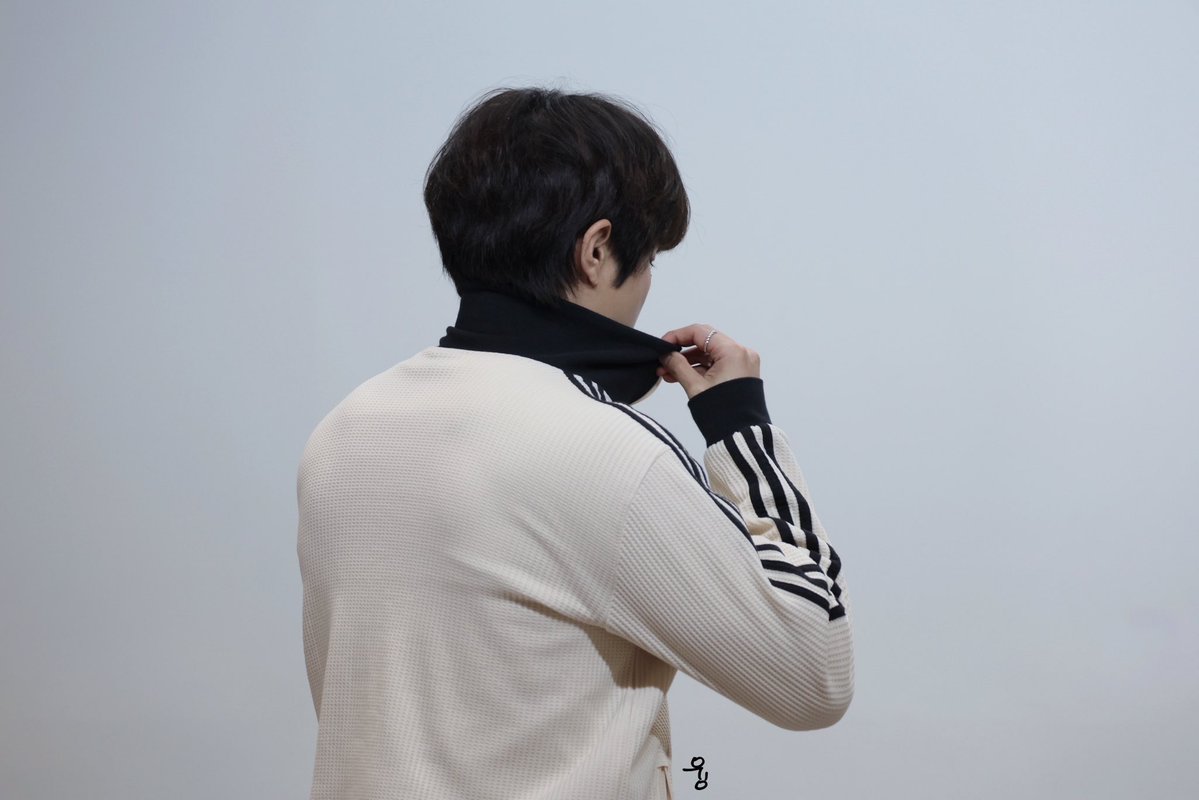 260110 프롬 성열 팬싸

아디다스 뭐하냐 이성열 광고모델 안쓰고
#이성열 #성열