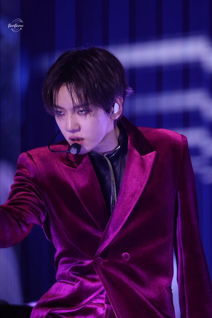 FloraWei9's tweet photo. 260104 Vampire🧛
<Reverie dot> in Seoul

#백현 #BAEKHYUN #ベッキョン 
@B_hundred_Hyun https://t.co/1GENgMlNhu