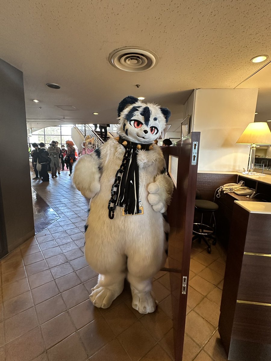 TaserTheFox's tweet photo. @Sigma_10529 だ！ https://t.co/zS8GBcCd6c