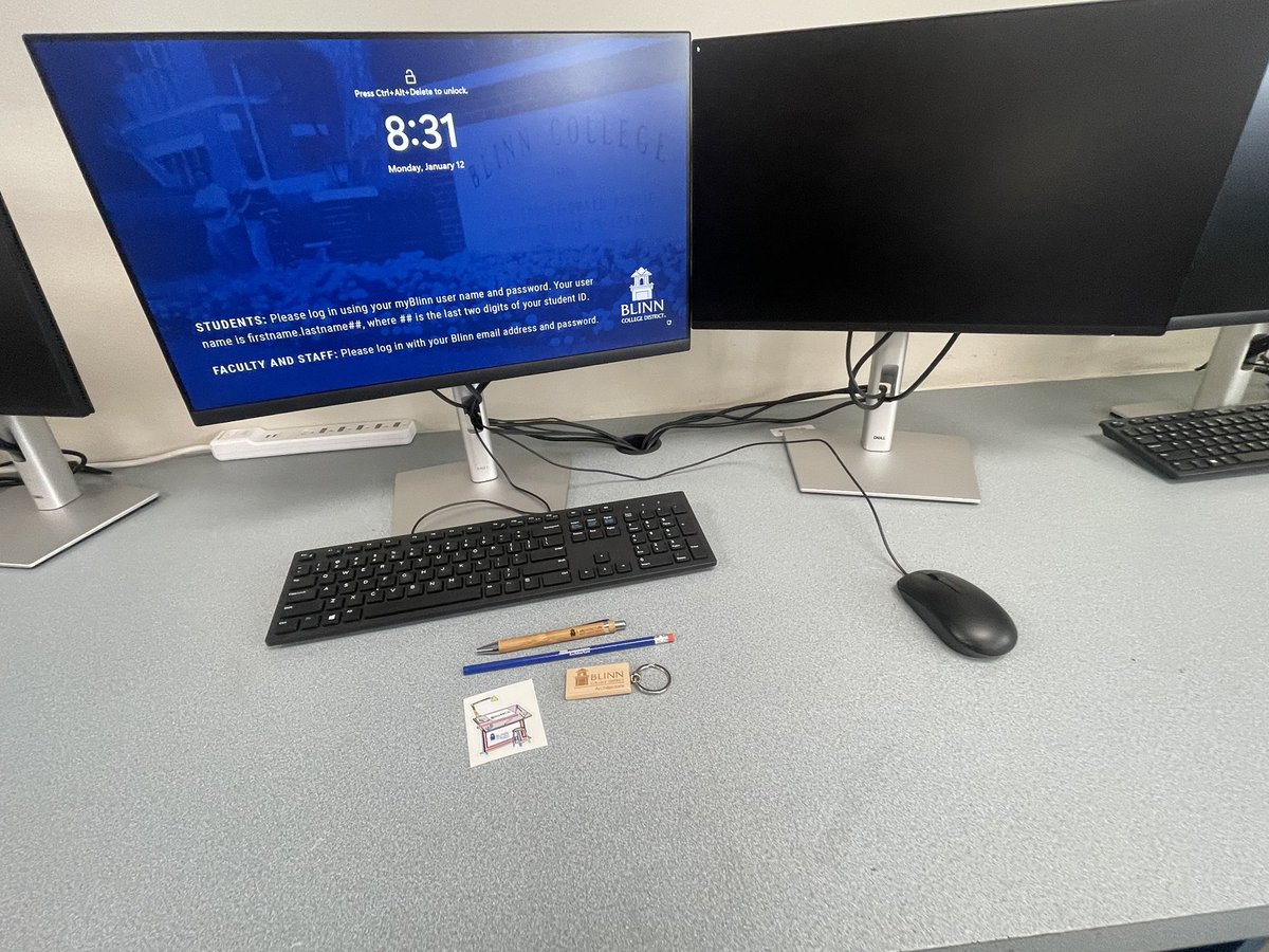 Day 1️⃣ in the books. Great to see past students and new students….now for tomorrow with our Design II and Graphics II students. 

#firstday #architecturestudio #studionerves #alreadysleepy