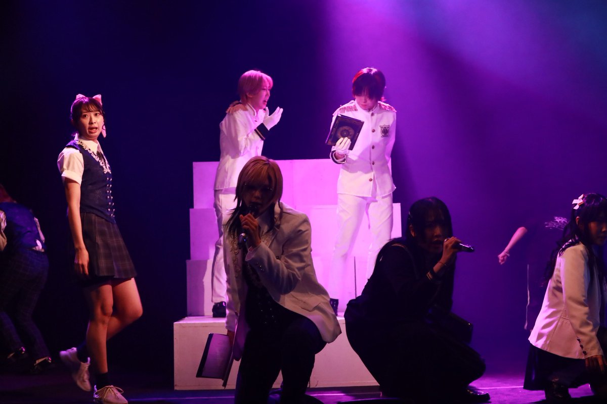 #テオリデア 罪業の遁走曲
全7公演終了！

ほんっとうにありがとうございました！！！

役者復帰
主演
プロデューサー

3つ背負っての舞台は始めてで、本当にたくさんみんなに迷惑もかけたし、それでも「皇希」を支えるぞ！！！ってみんながいてくれて本当に良かった。