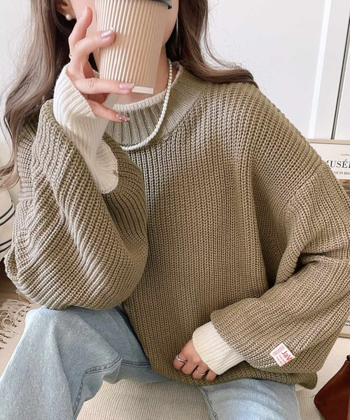 ElfClassical's tweet image. ／
一枚でキマル！
＼

✓重ね着風ローゲージオーバーサイズニット(jv0780005)
ニットをレイヤードしたかのようなデザインの一着。
ざっくりした編地と重ね着風仕様でより印象的なシルエットに仕上げました。
首元と袖のツートーン使いがナチュラルでおしゃれ🧺

#クラシカルエルフ #プチプラ