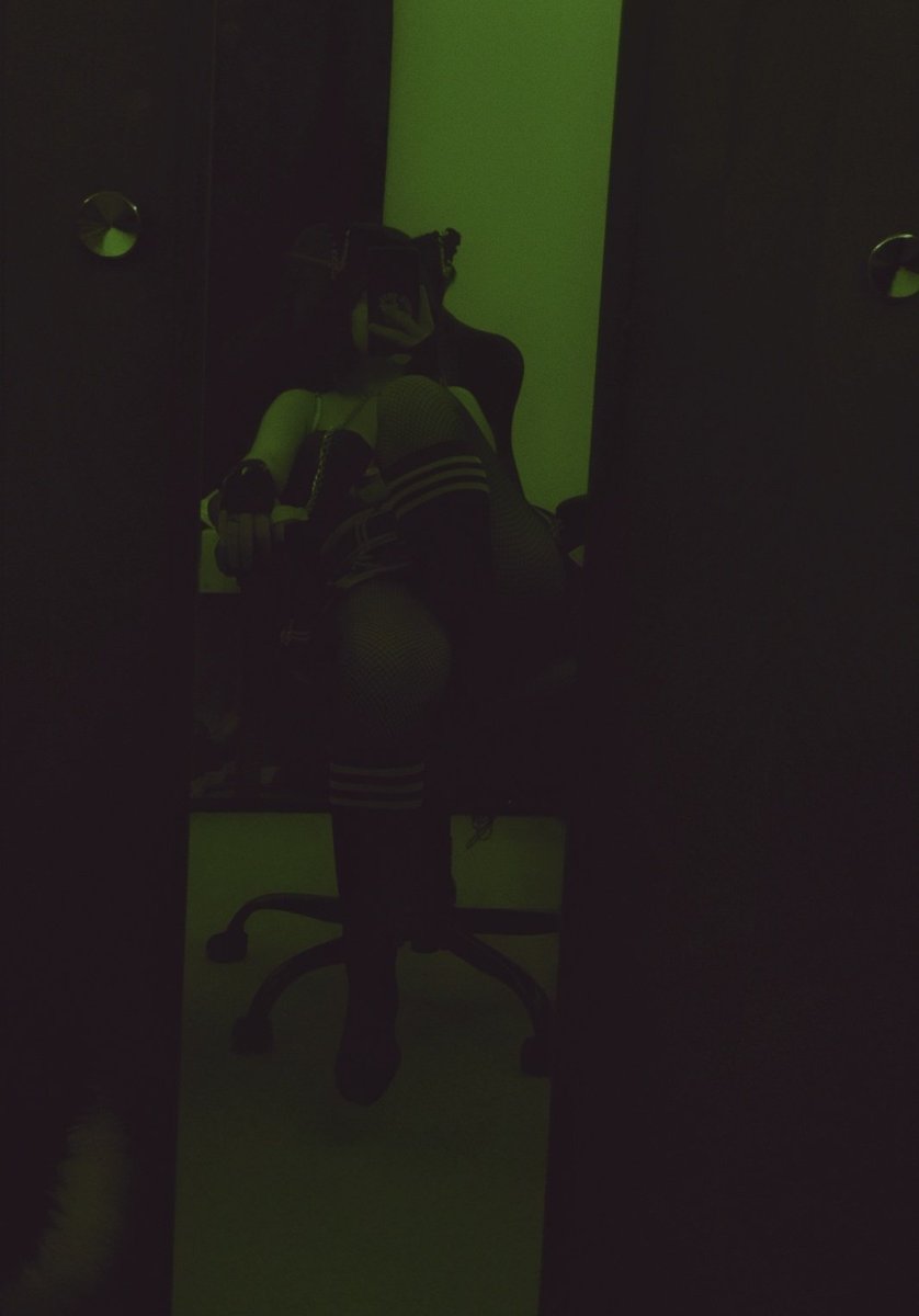 Kota_colaa's tweet photo. Felt good enough to post tonightttt :)) https://t.co/Cfp6MeKg9T