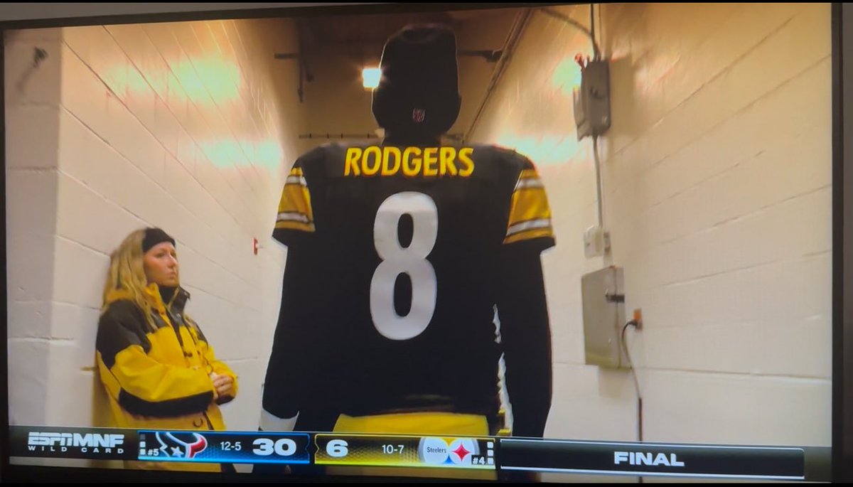 deexv's tweet image. one hell of a ride