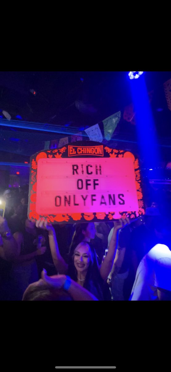 I like being a OF manager lol