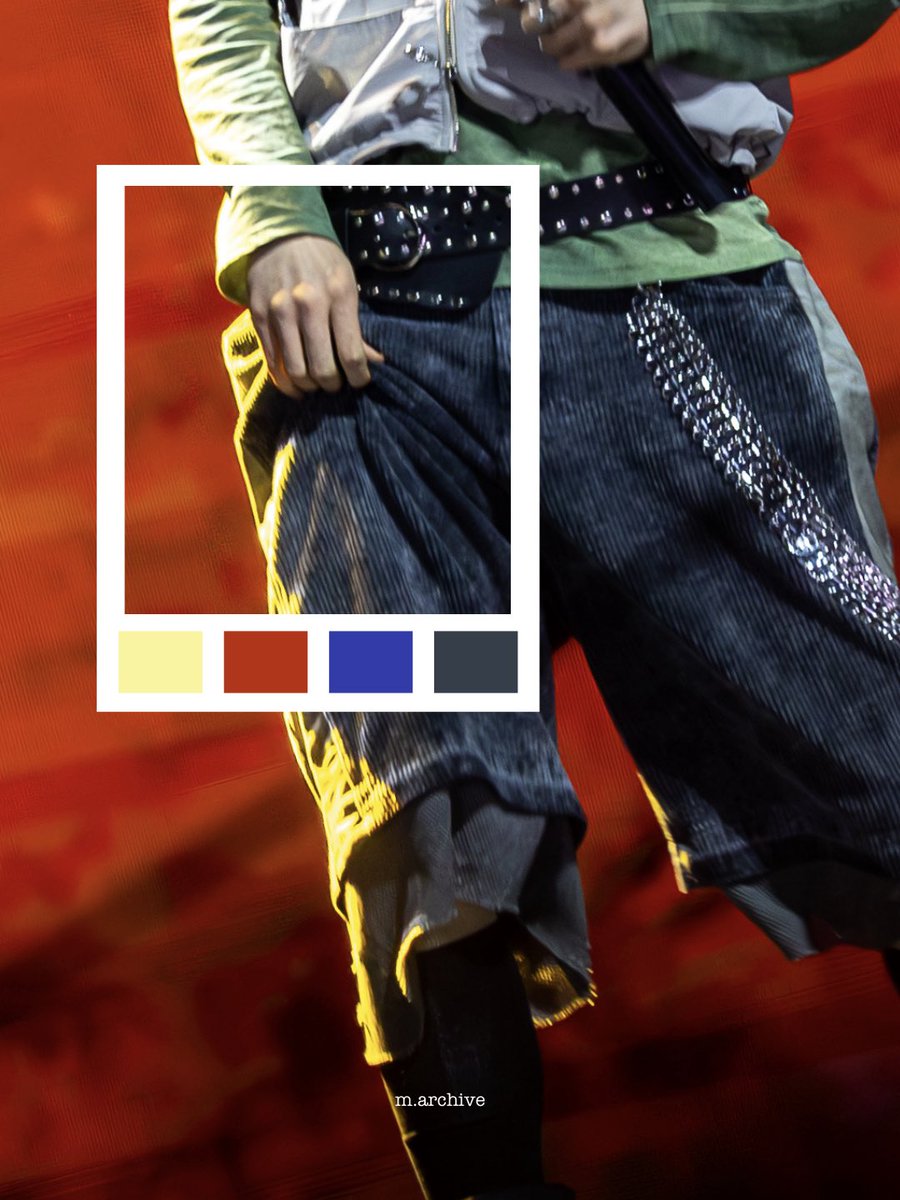 m.archive tweet media