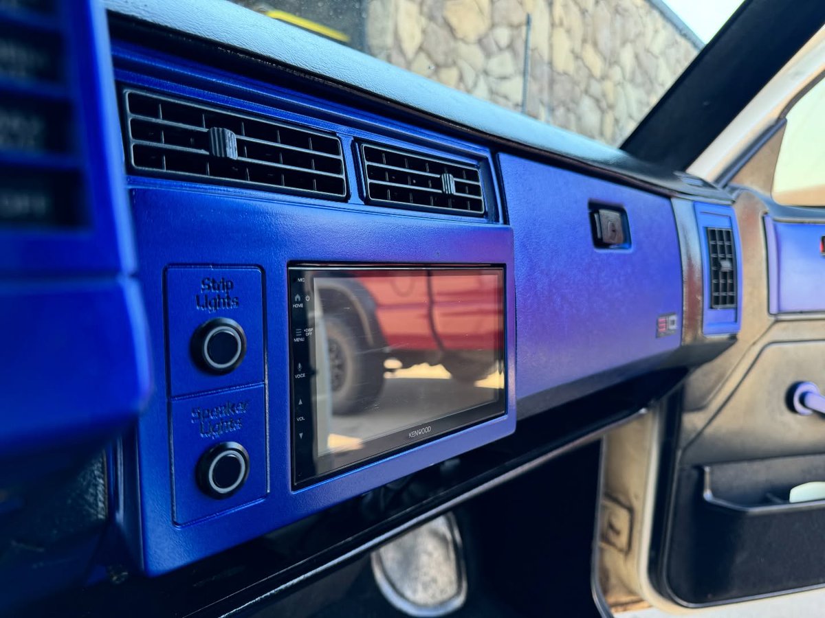 Check this S10 rocking with a Kenwood receiver done by <a href="/kuntz/">Rob kuntz</a>.jacob98. 🎶

#KenwoodUSA
#LiveConnectedDriveConnected