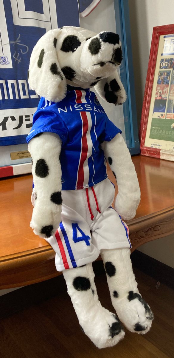 sansyoku_yfm's tweet photo. ホントにホントに「こんなのできますか？」「できますよー！」みたいなオーダーで作って頂いたダルメシアンノスケのパンツ🩳
「ここは赤､ここは2㎝の長さで！」程度のリクエストに手描きの絵を添えたらもう完成👍くらいのスピード感､流石です！👏👏👏👏
悩んでいる方いらっしゃいましたら是非！😏👍 https://t.co/k20m24P7yp