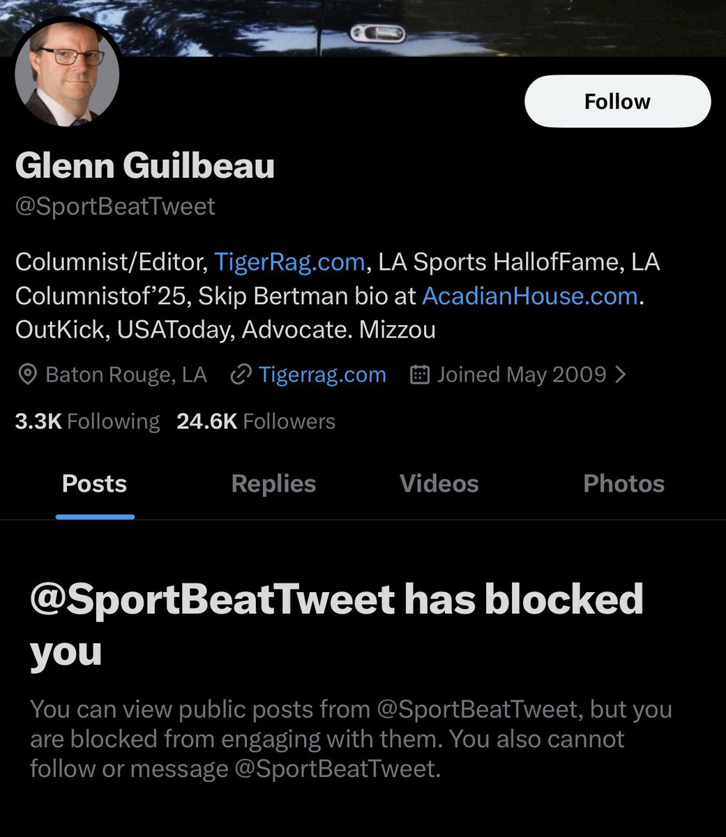 TopTierLSU's tweet image. Welp… that took one tweet 

Dude is a clown.