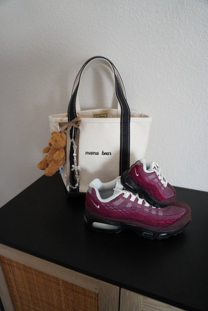 Mons 🌙 tweet media