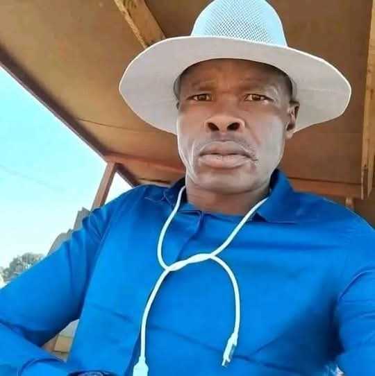 Ngatirambei takangomira naye misi yose. He needs us especially in this darkest hour 

Free Madzibaba 💪