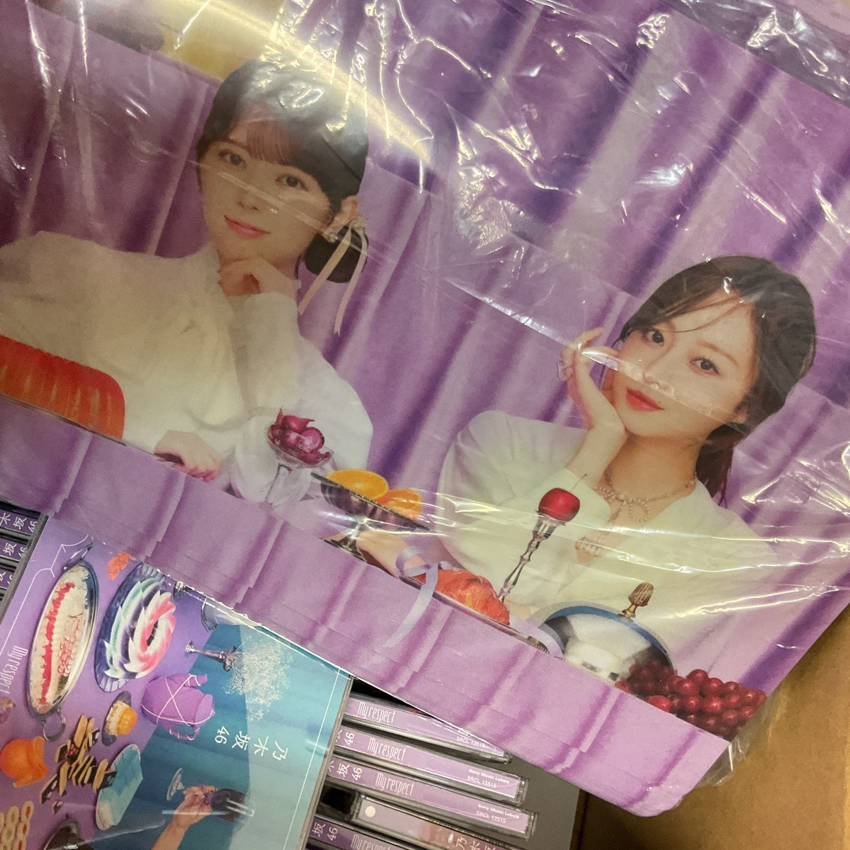 乃木坂46「My respect」通常盤CDと特典のクリアファイル入荷しましたー！