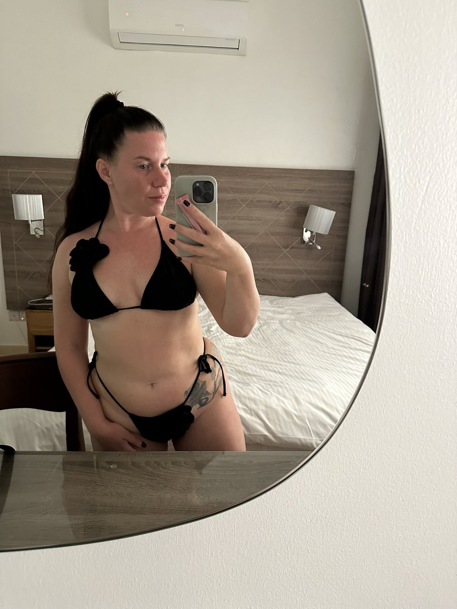 Julia Start tweet media