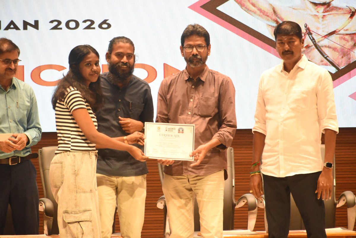 Think India 🇮🇳 tweet media