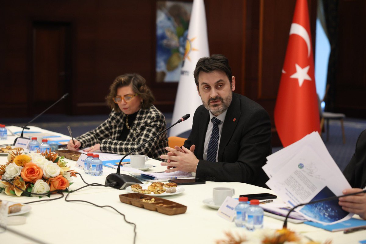Mimar ve Mühendisler Grubu tweet media