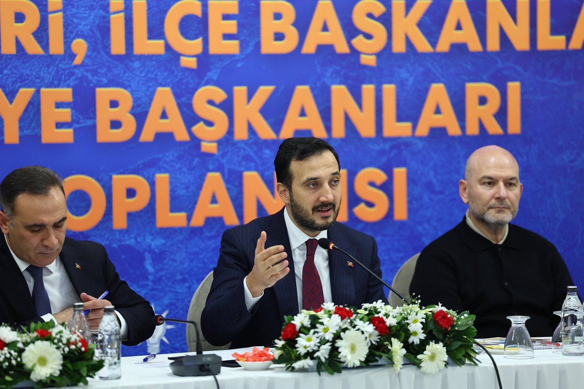 Hibrahimkursun's tweet image. İl Başkanımız Abdullah Özdemir’in Başkanlığında; milletvekillerimiz, ilçe başkanlarımız ve belediye başkanlarımızın katılımıyla 2. Bölge Toplantımızı; Avrupa Spor Şehri Sultangazi ilçemizin ev sahipliğinde gerçekleştirdik.

Toplantımız hayırlara vesile olsun.🇹🇷