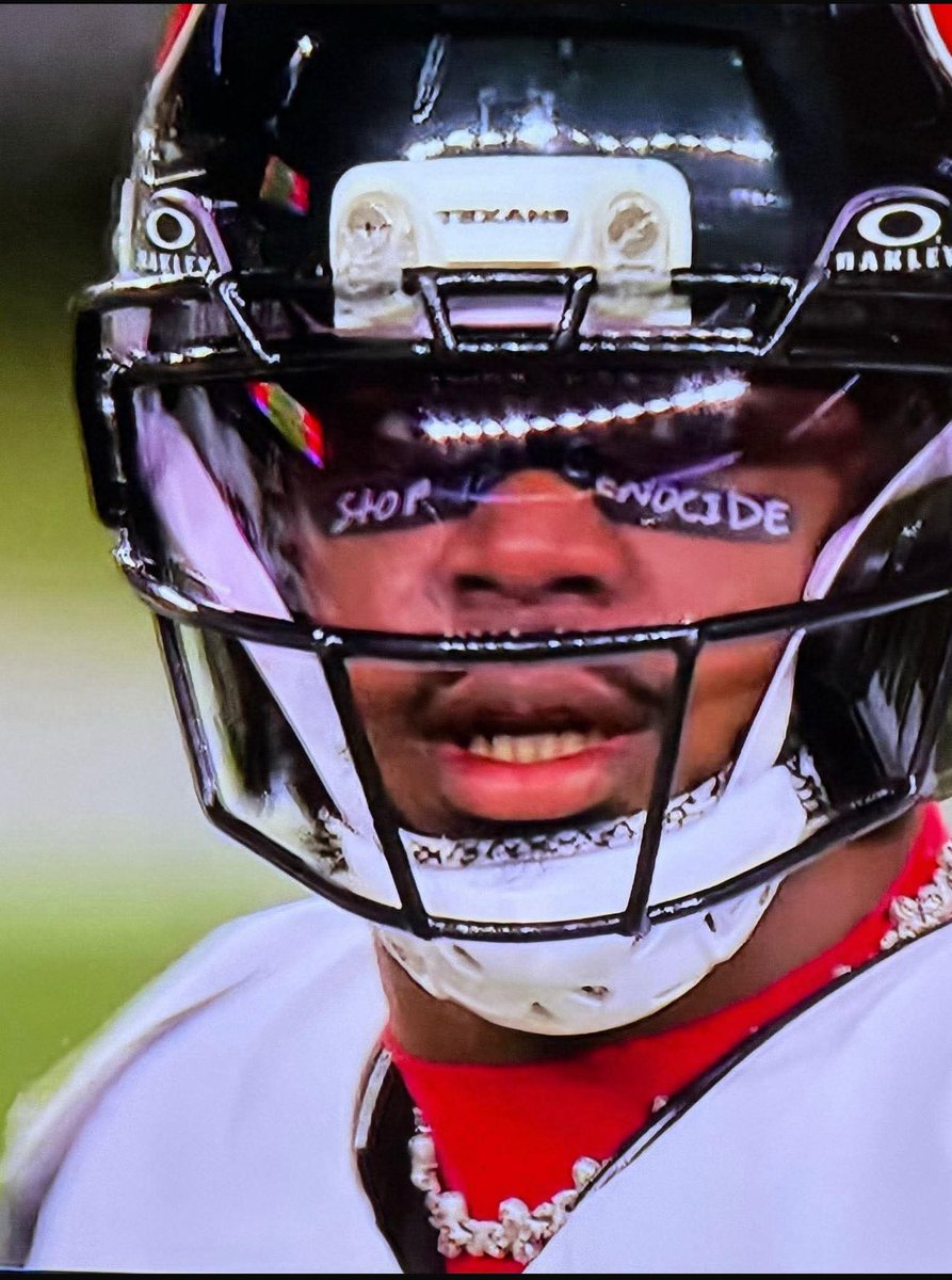 omarsuleiman's tweet image. “Stop the Genocide” - Houston Texans Pro Bowl LB Azeez Al Shaair @A_train2_ 

This is how you use your platform. Proud of you brother.