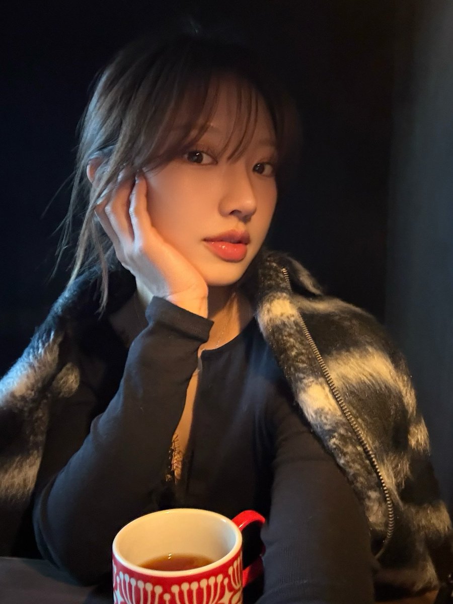 bellottuleu's tweet photo. 오후 티타임~

#맘눌뎀 #섹트 #일상 https://t.co/LpF4qiWoX3