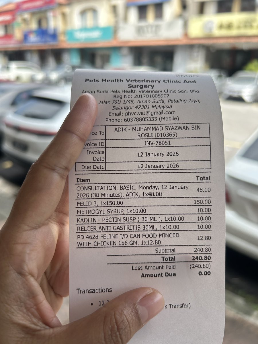 aurorxxaa's tweet image. Hi semua,
Saya nk mohon sedikit sumbangan jika ada yang sudi bantu 🙏

Kitten ini saya jumpa berseorangan kt bwh blok dan berjaya rescue pada 5/1. 12/1, saya bawa ke vet sbb cirit-birit berterusan dan disahkan giardia.

Saya hargai sgt bantuan untuk kos rawatan si kecik ni❤️