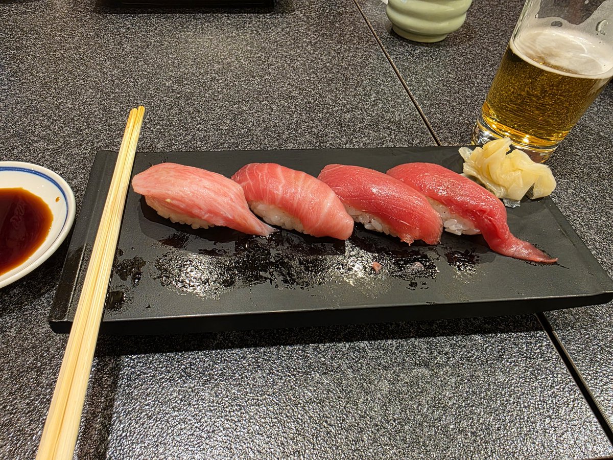 Got to have lunch with <a href="/Mirikun/">Miri🕊㍉ @ 疲れた</a> today in Tokyo! It's so amazing to find connections with friends around the world!!! (and the sushi was really good too x3)