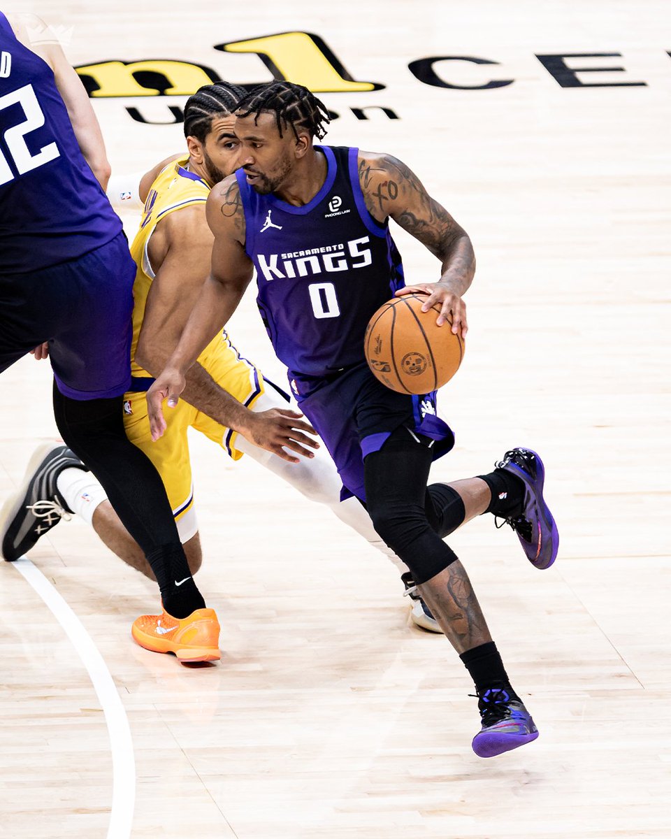 Lik was on FIRE off the bench vs. the Lakers 🔥
👑 26 PTS
👑 8 AST
👑 7-9 3PT