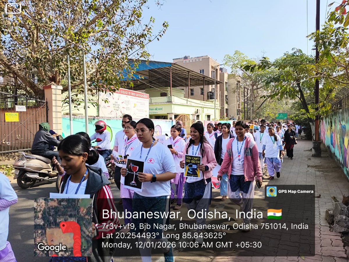 RDWUniversity's tweet photo. YRC volunteers and counsellor Dr. Rebati Kanta Moharana of #RDWU, participated in the National Youth Day celebrations held at BJB Autonomous College organised by IRCS Odisha State Branch, Bhubaneswar in association with BJB Autonomous College.
#NationalYouthDay https://t.co/HY2uK0ChMD