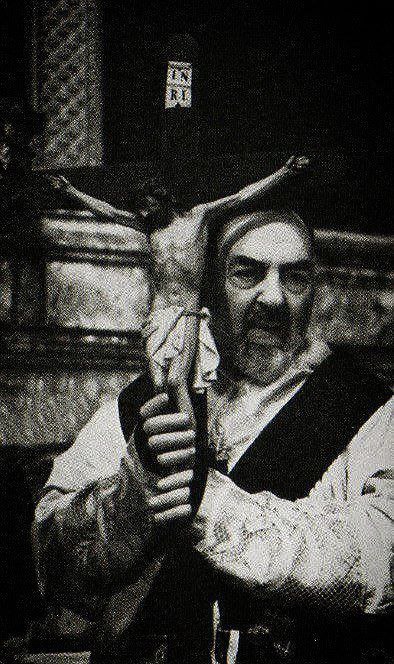 KnowsPascal's tweet image. It is a healthy sign if the devil shouts and roars around your conscience, since this shows that he is not inside your will.

-Padre Pio