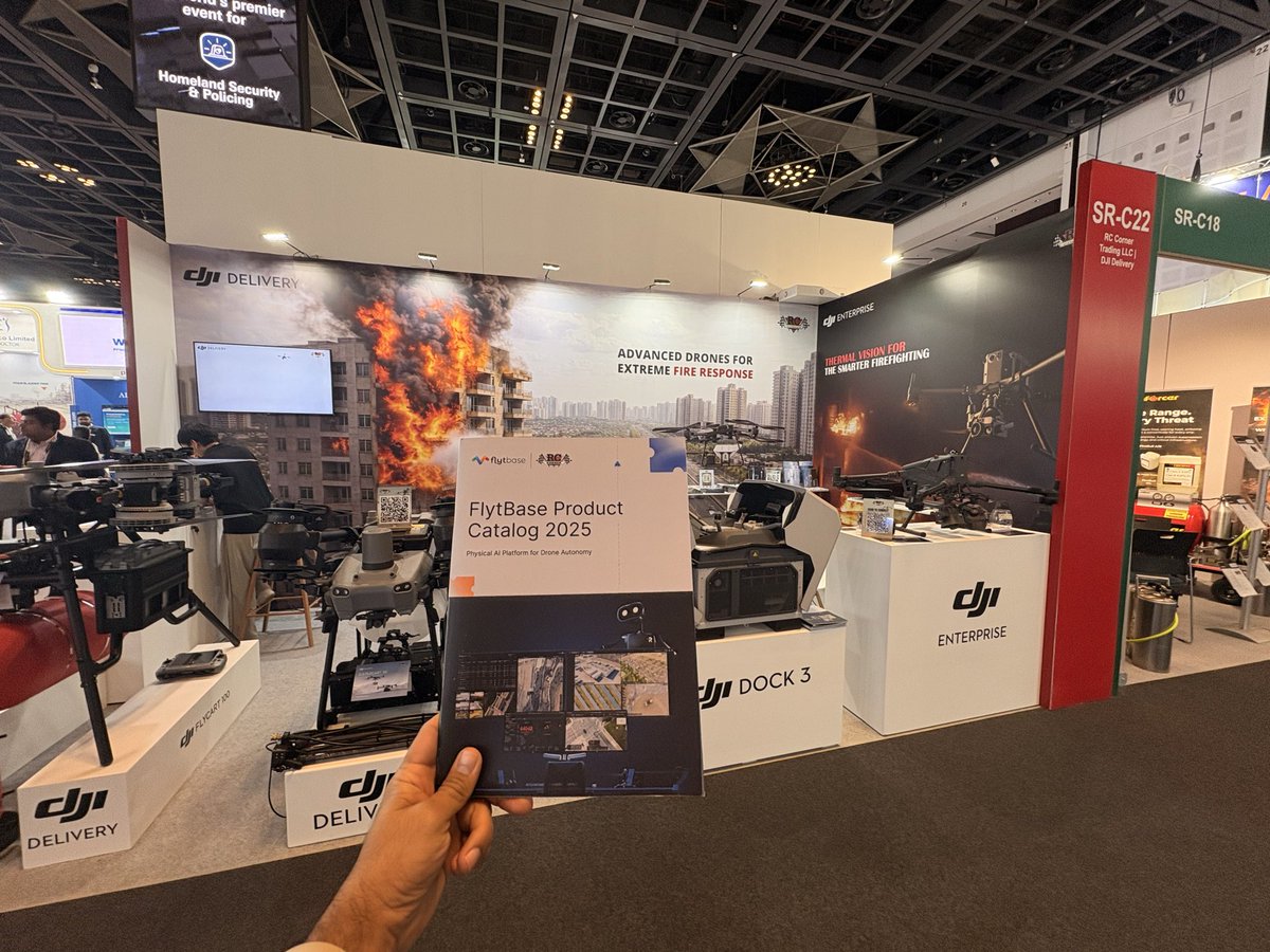 FlytBase tweet media