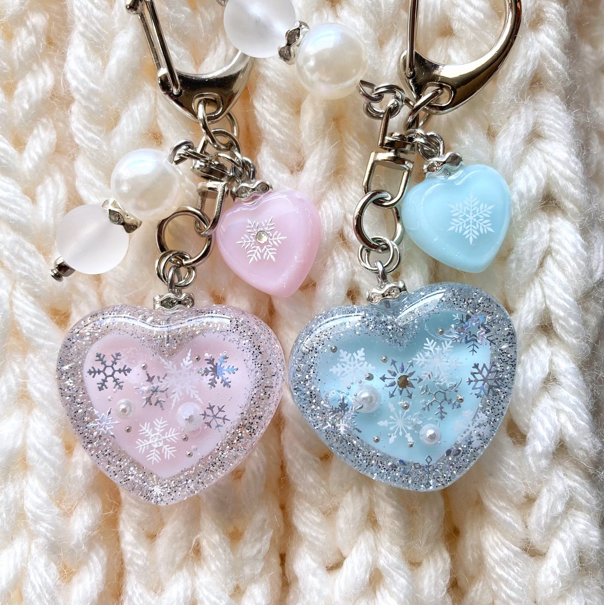 雪バッグチャーム❄️ 
⁡
#レジン #レジンアクセサリー #ハンドメイド #バッグチャーム #雪