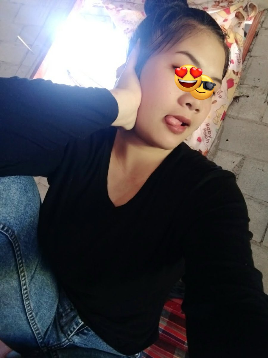 เมื่อยจังวันนี้ หาคนมานวดให้หน่อย