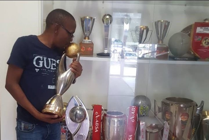 what colour is your champions League?