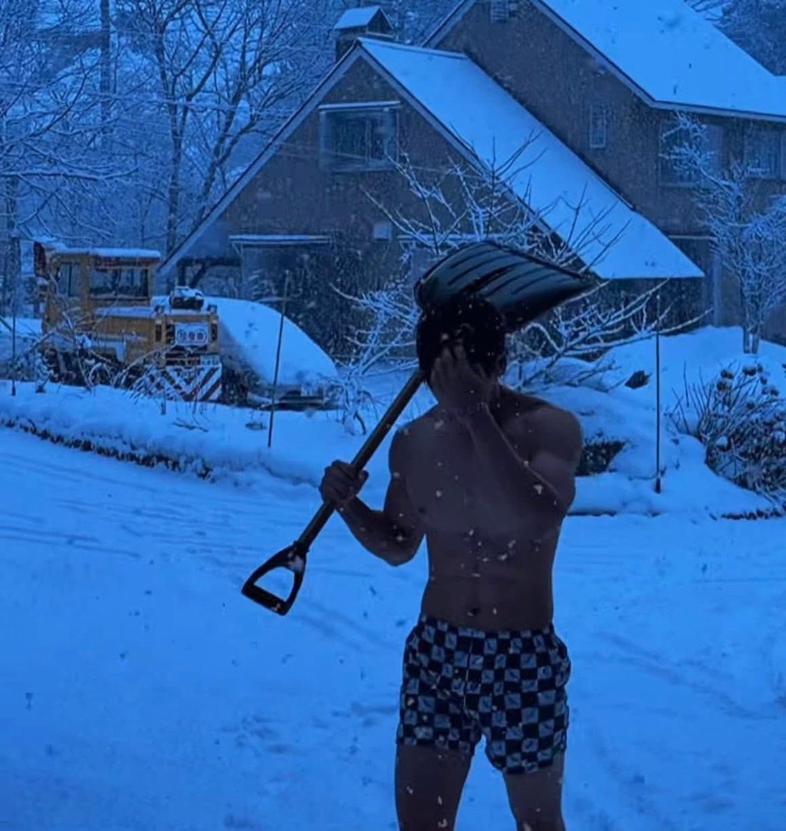 เอ้าหิมะมาฝากครับ