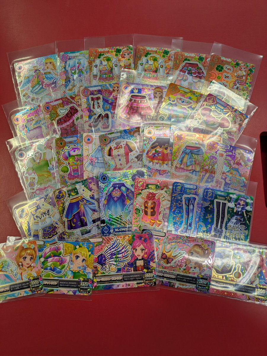 アイカツ大量に補充してます！ 店頭にて販売中ですので、みなさん遊び