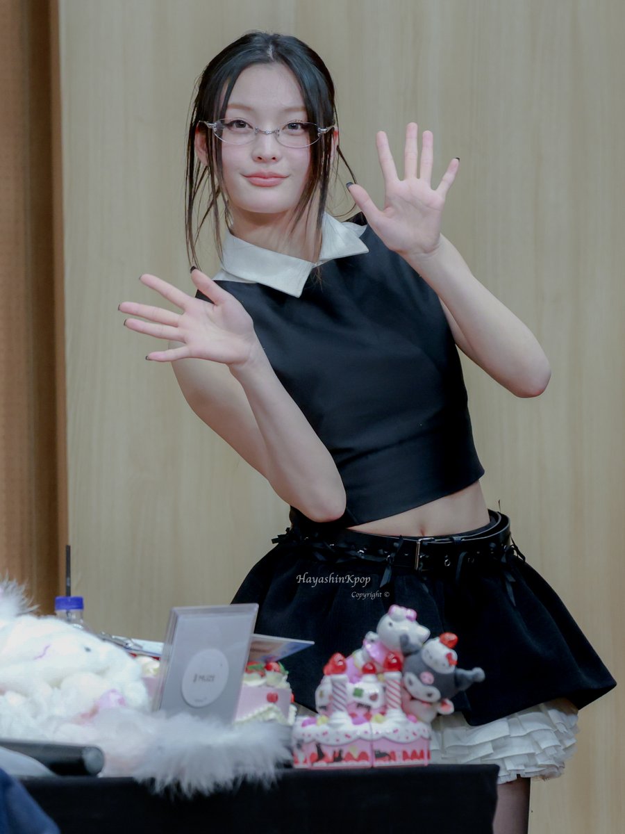 250111 MUZE #ILLIT #IROHA #이로하 #イロハ