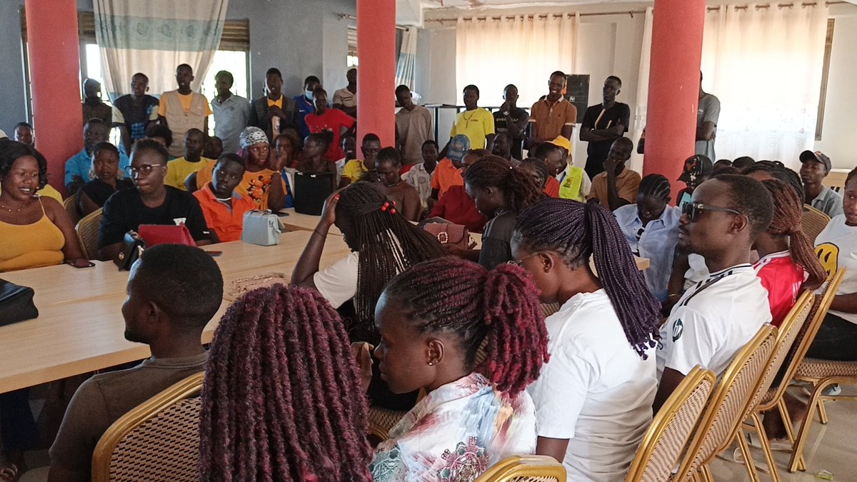 nothernstartv's tweet photo. Breaking:
Presidential Coordinator Greater North, Odoch Bosco Olak Pagoda, Early today engaged 200 former @NUP_Ug supporters in Kotido, who officially crossed to @NRMOnline  they pledged full support to  vote  President @KagutaMuseveni  for peace, stability, and development. https://t.co/ljmST2B23u