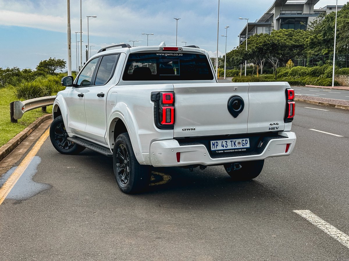 khuleonwheels's tweet photo. We are bidding farewell to the all blacked-out P500. This adventure and lifestyle-focused bakkie doesn’t just stand out on looks, it also delivers where it matters in everyday driving. From daily errands to longer stints behind the wheel, our time…
#GWMSA #P500HEV #KOWGarage https://t.co/nGJboTjB4V